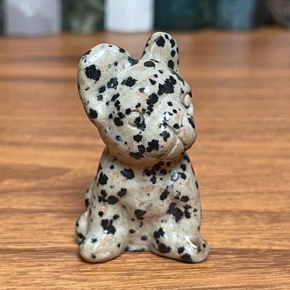 Dalmatian Jasper Pug Dog Crystal Carving - Picture 2 of 7